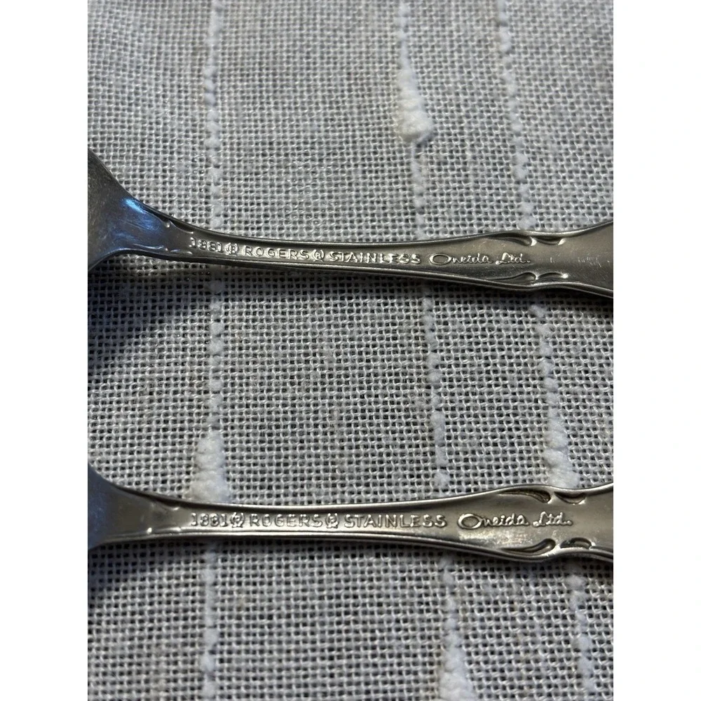 Vintage 1881 Rogers Stainless Oneida Arbor Rose/True Rose Child's Fork & Spoon